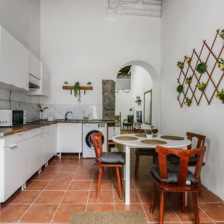 Appartement Lovely *